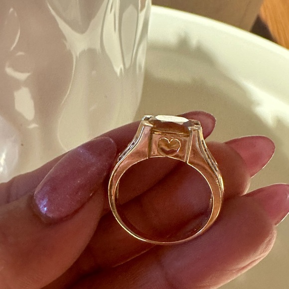 14k citrine ring with diamonds - Picture 6 of 10